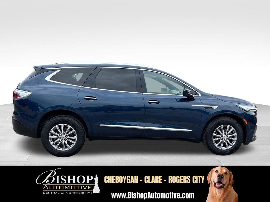 2023 Buick Enclave Essence image 19