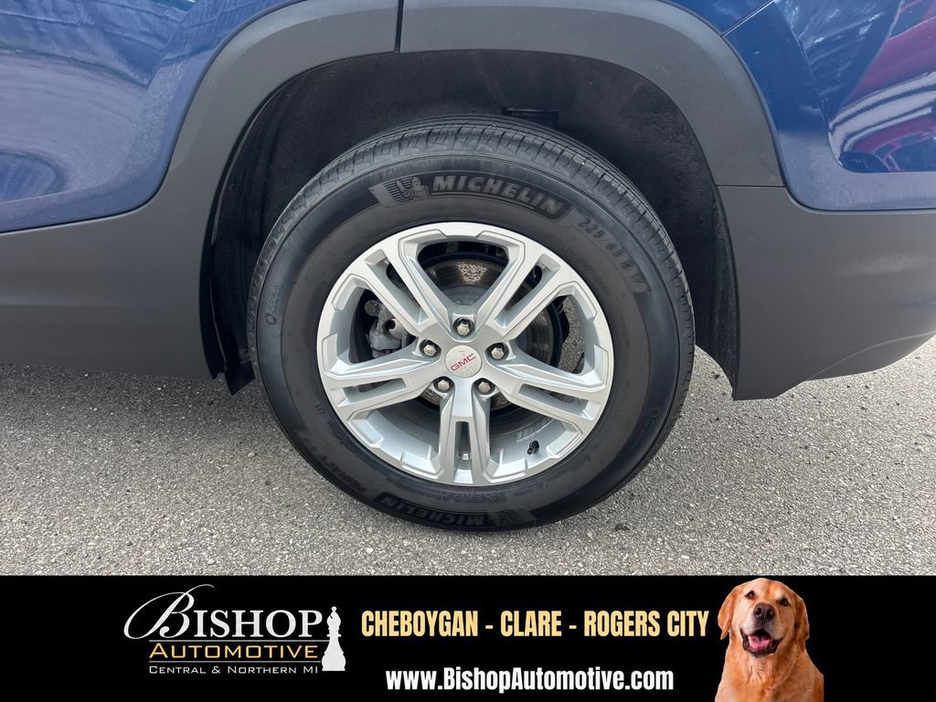 2022 GMC Terrain SLE image 16