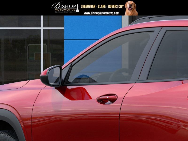 2026 Chevrolet Trax LT - Photo 13