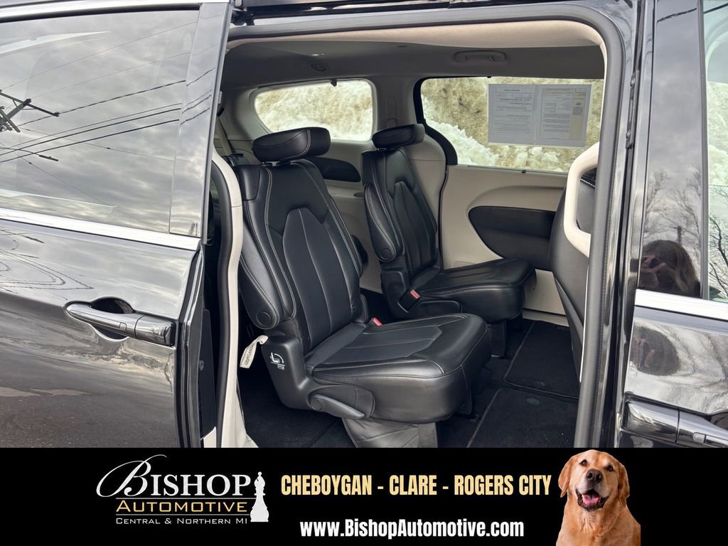 2023 Chrysler Pacifica Touring L - Photo 29