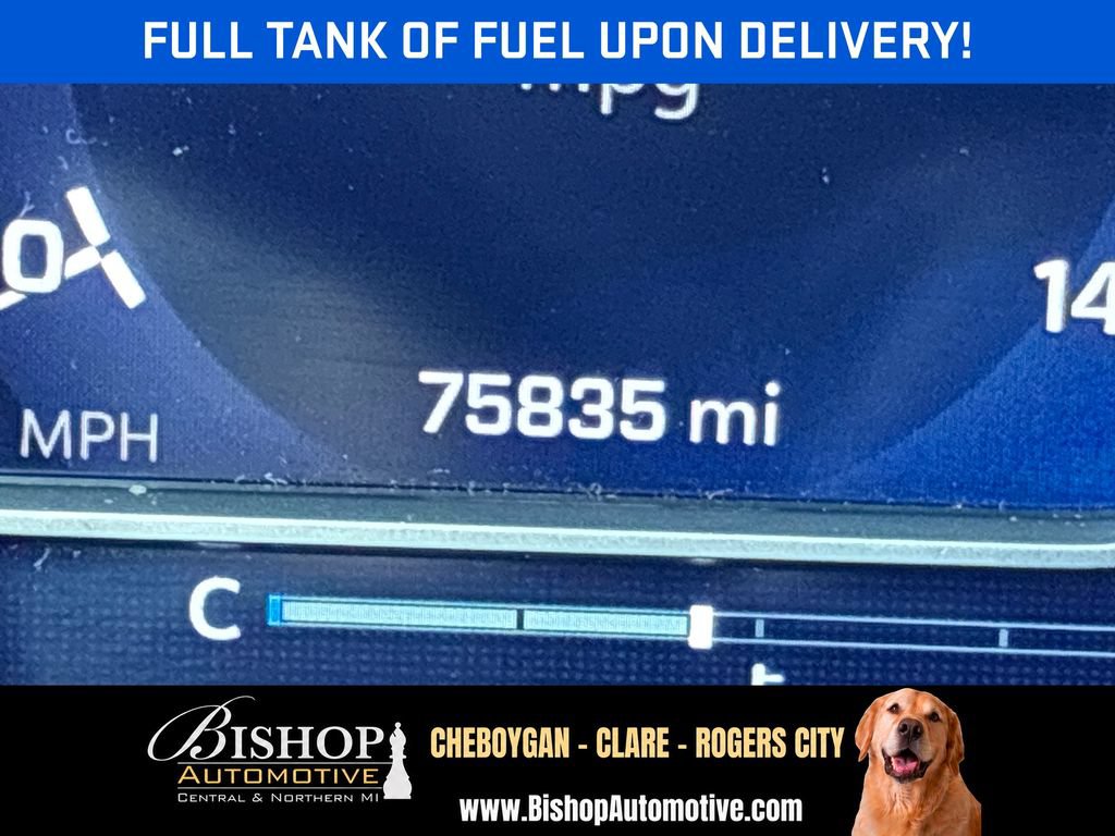2023 Chevrolet Silverado 1500 LT image 2