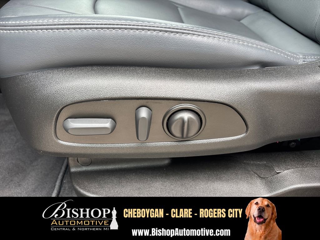 2023 Buick Enclave Essence image 30