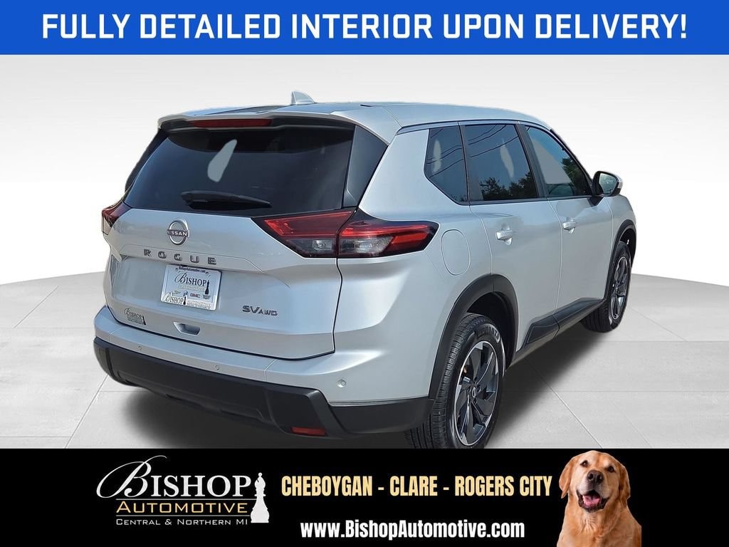 2024 Nissan Rogue SV vehicle photo 3