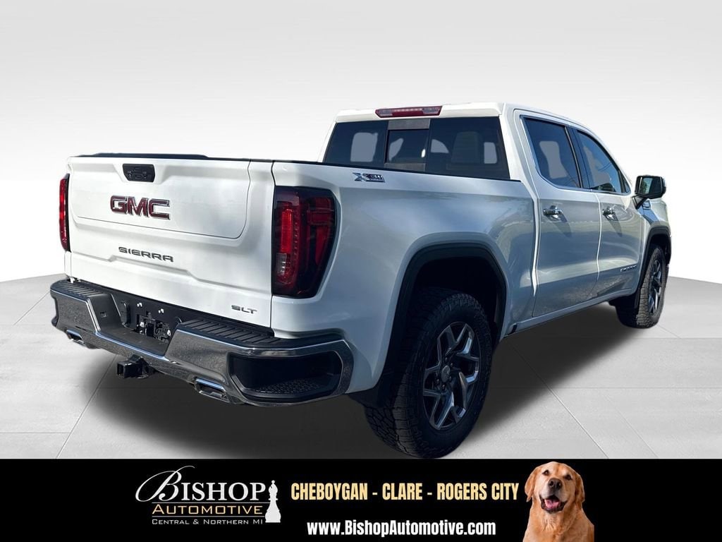 2022 GMC Sierra 1500 SLT image 13