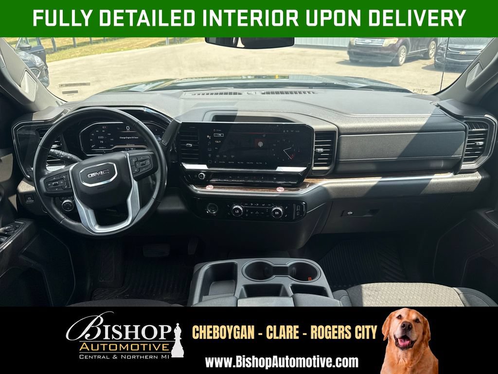 2024 GMC Sierra 1500 SLE image 3