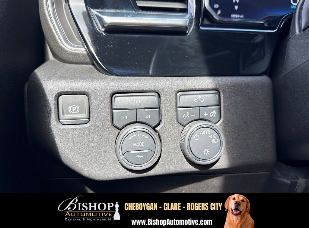 2025 Chevrolet Silverado 1500 LT image 21