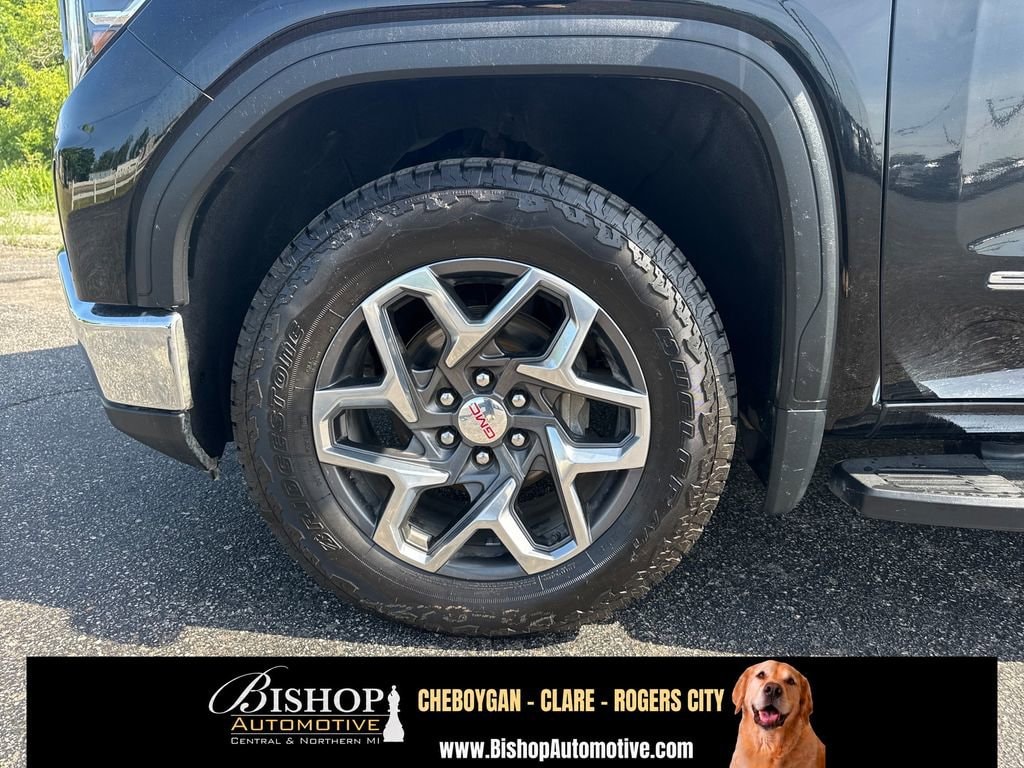 2024 GMC Sierra 1500 SLT image 19