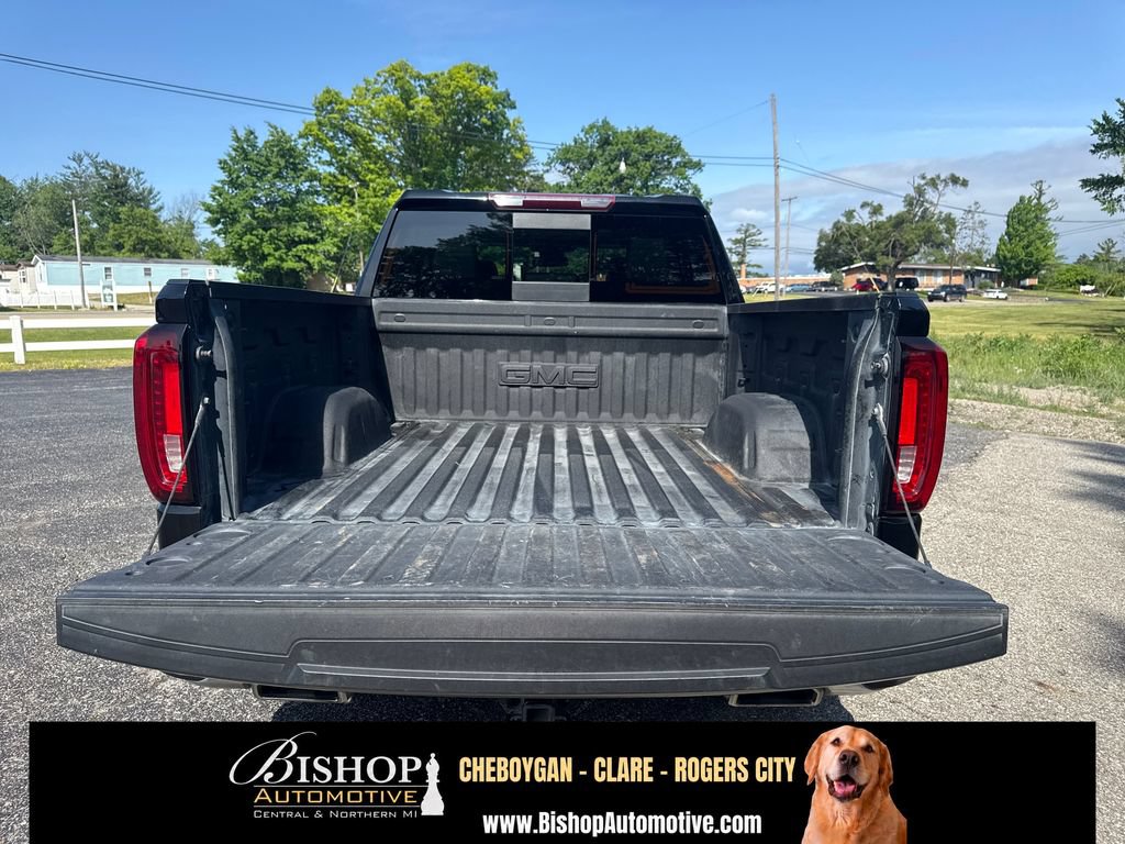 2024 GMC Sierra 1500 SLT image 8