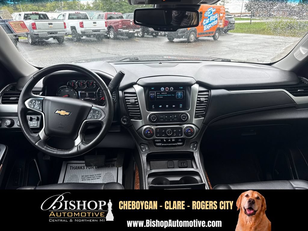 2015 Chevrolet Suburban LTZ vehicle photo 3