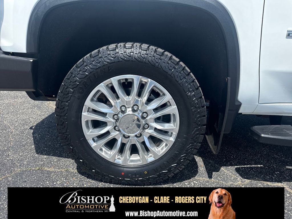 2022 Chevrolet Silverado 2500 HD High Country image 19