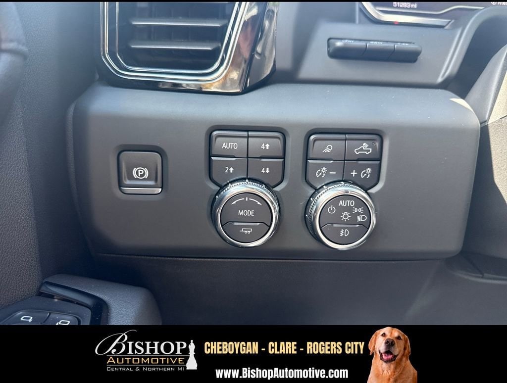 2025 GMC Sierra 1500 AT4 image 22