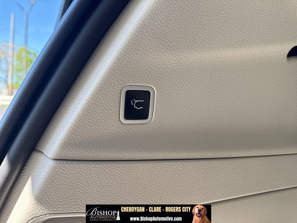 2024 Chrysler Pacifica Touring L - Photo 44