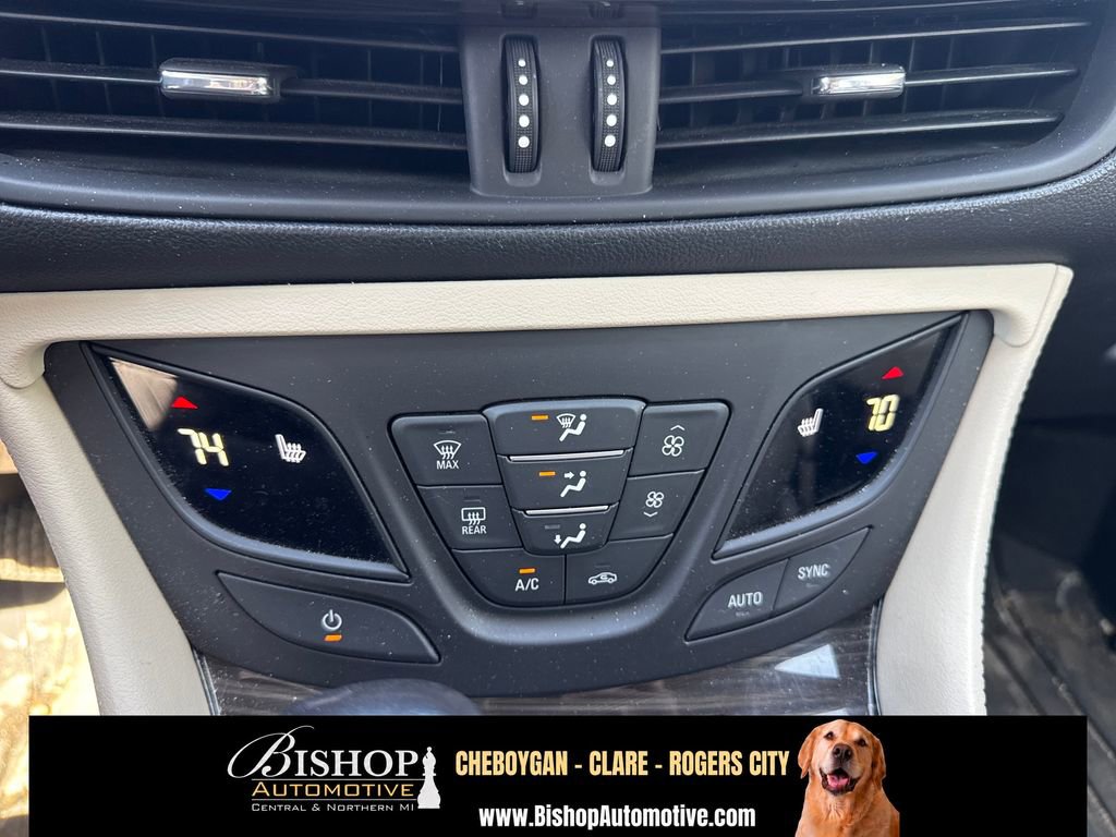 2019 Buick Envision Essence image 22