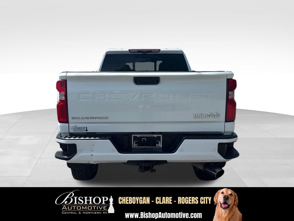 2022 Chevrolet Silverado 2500 HD High Country image 11