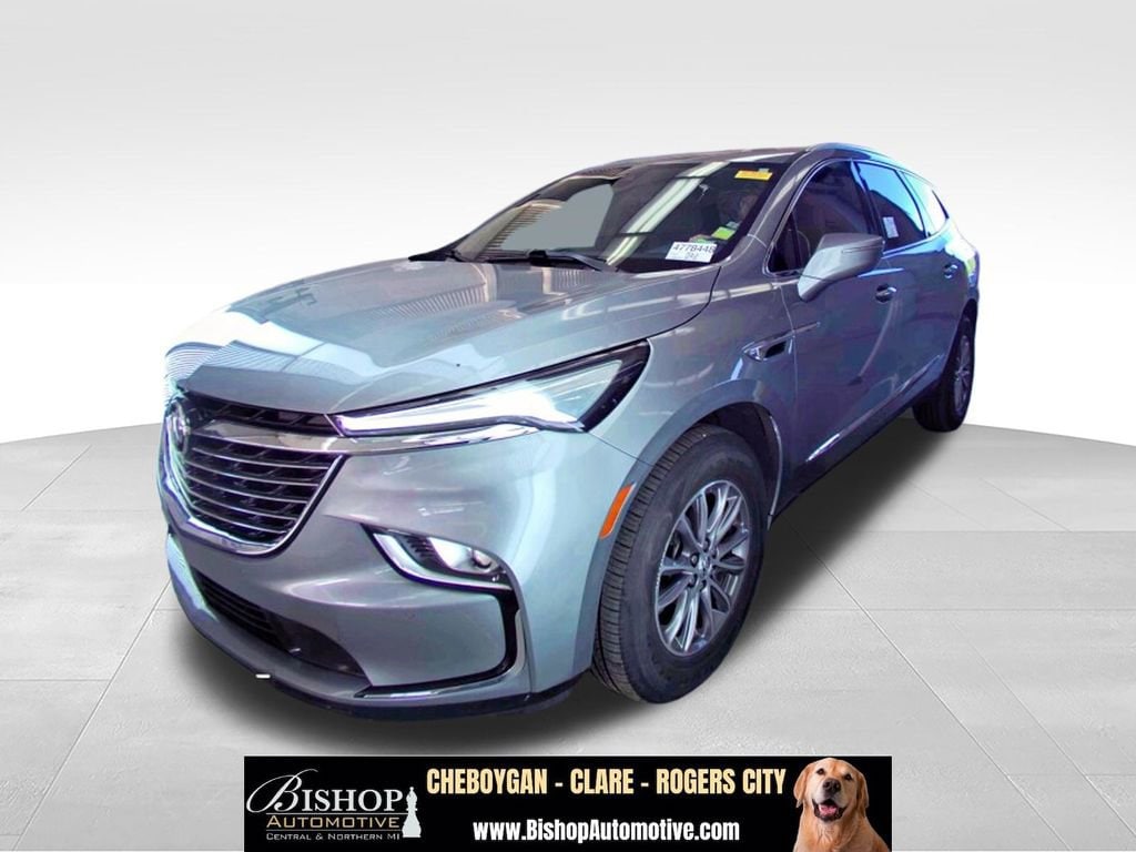 2023 Buick Enclave Essence AWD's photo