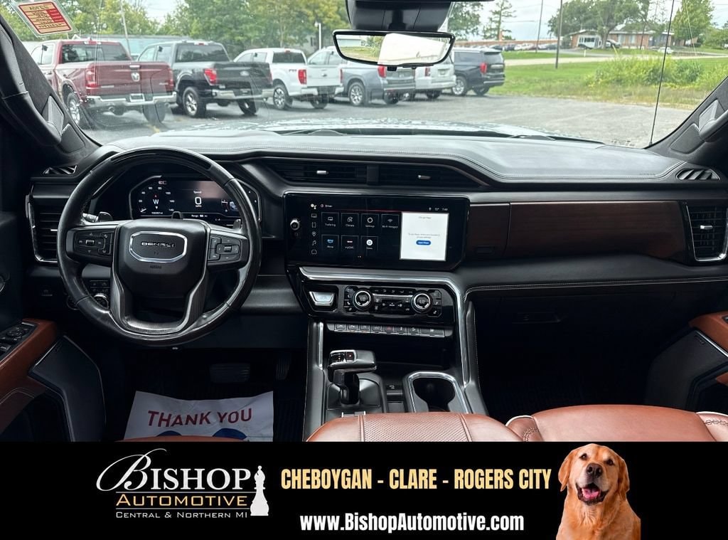 2024 GMC Sierra 1500 Denali Ultimate vehicle photo 3
