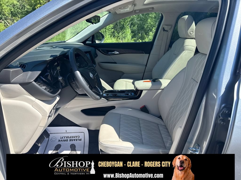 2023 Buick Envision Avenir image 6
