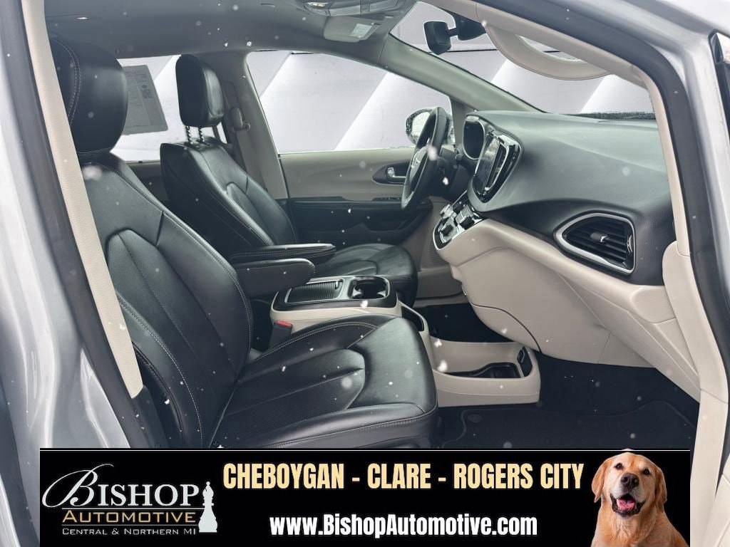 2024 Chrysler Pacifica Touring L - Photo 47