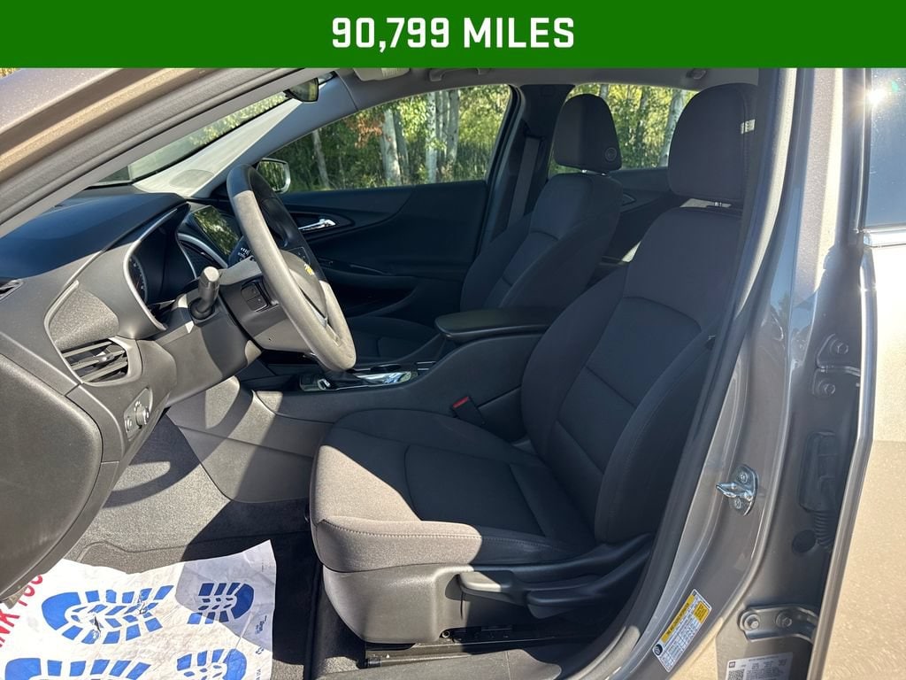 2022 Chevrolet Malibu FL vehicle photo 4