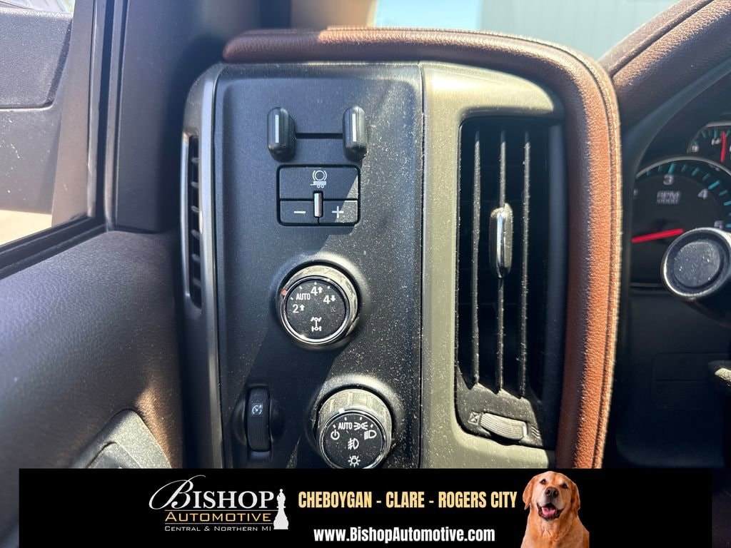 2015 Chevrolet Silverado 1500 High Country image 20