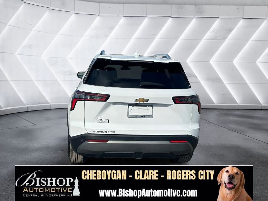2025 Chevrolet Equinox LT - Photo 17