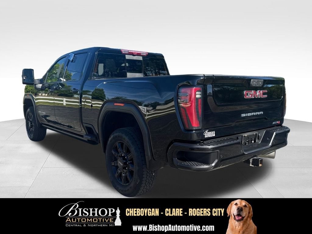 2024 GMC Sierra 2500 HD AT4 image 10