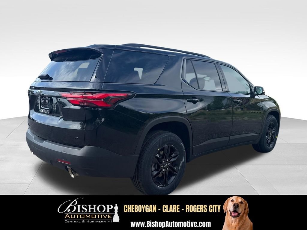 2023 Chevrolet Traverse LT Cloth image 11