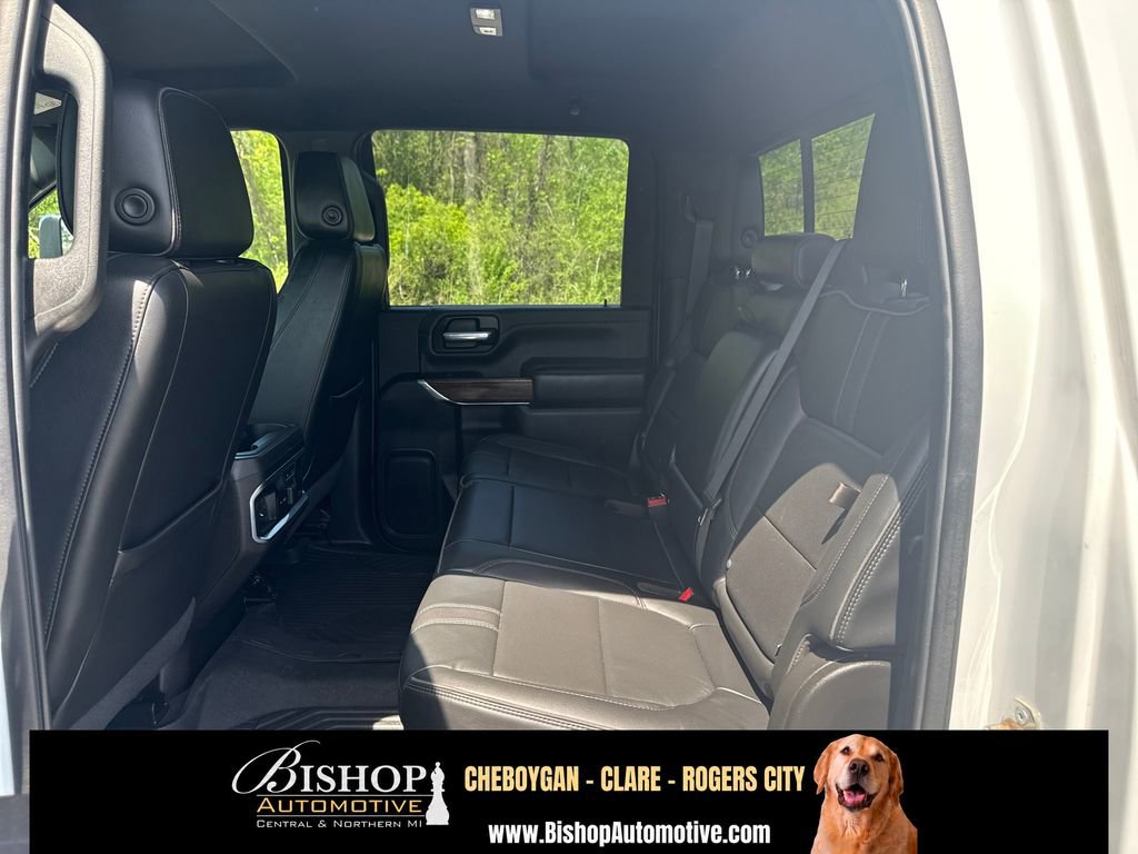 2022 Chevrolet Silverado 2500 HD High Country image 17