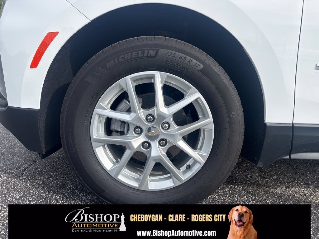 2024 Chevrolet Equinox LT - Photo 17