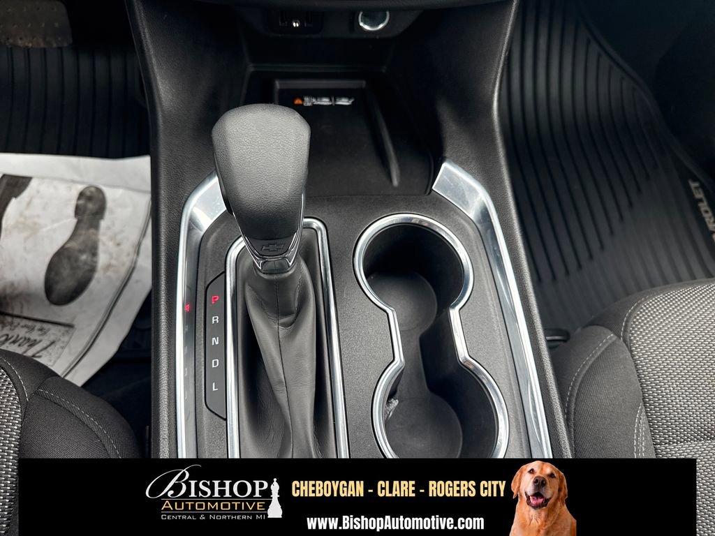 2023 Chevrolet Traverse LT Cloth image 25