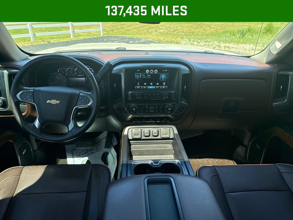 2015 Chevrolet Silverado 1500 High Country image 4