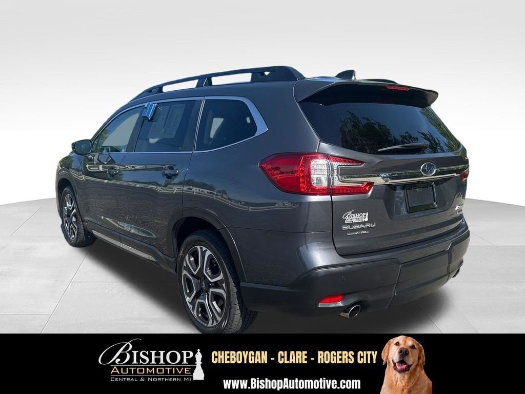 2024 Subaru Ascent Limited image 9