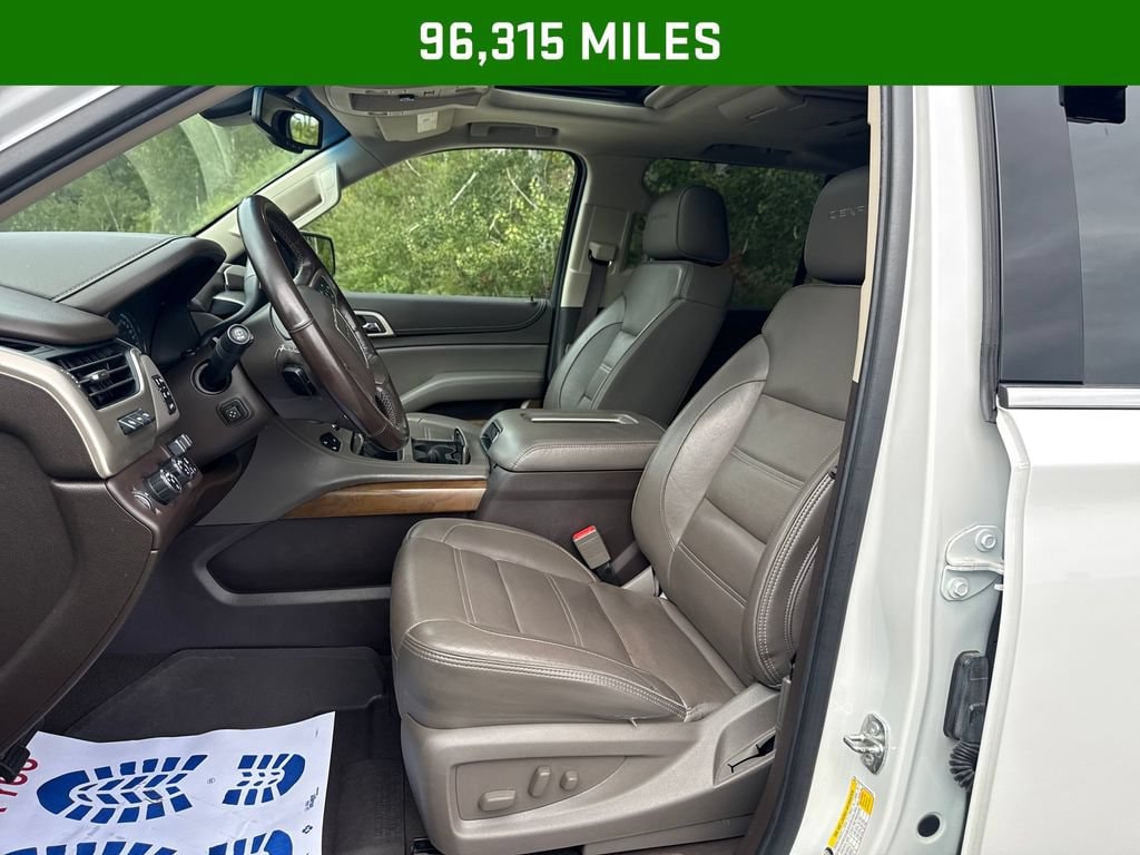 2019 GMC Yukon Denali vehicle photo 4