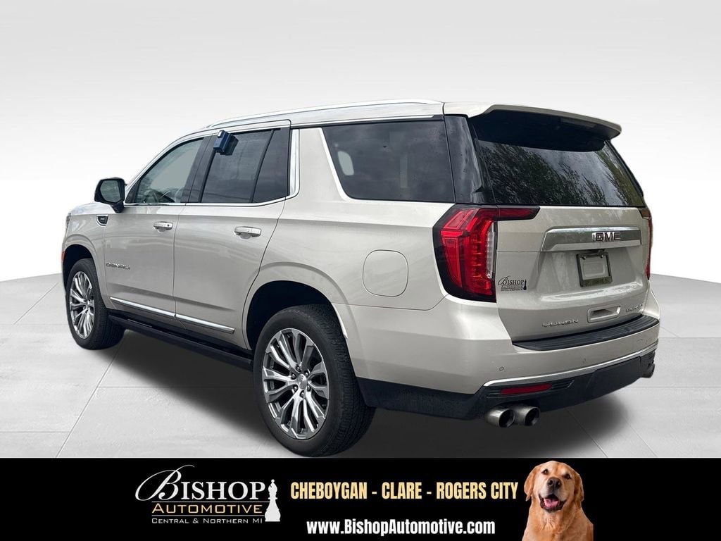 2021 GMC Yukon Denali image 11