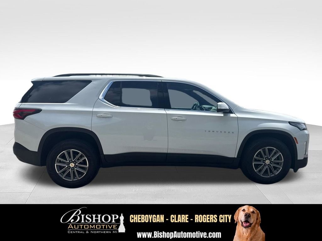 2023 Chevrolet Traverse LT Cloth image 12