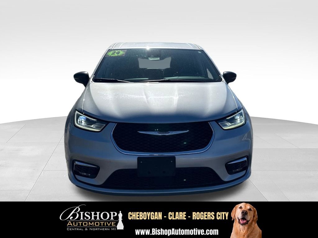2024 Chrysler Pacifica Touring L image 15