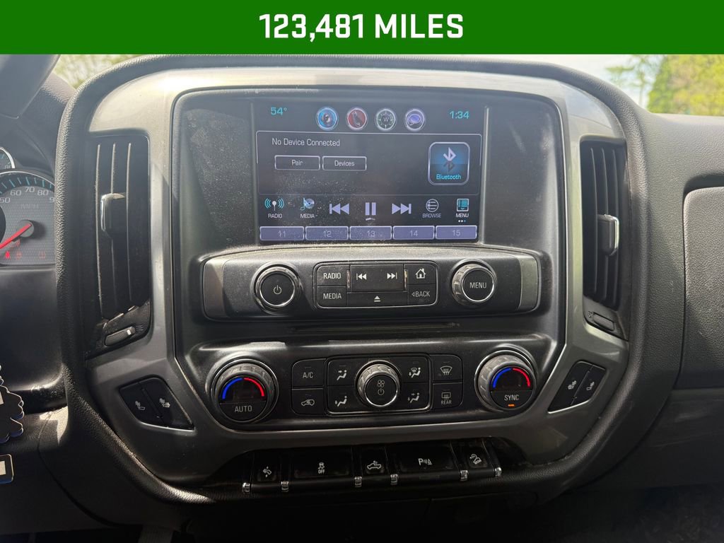 2017 Chevrolet Silverado 1500 LT image 4