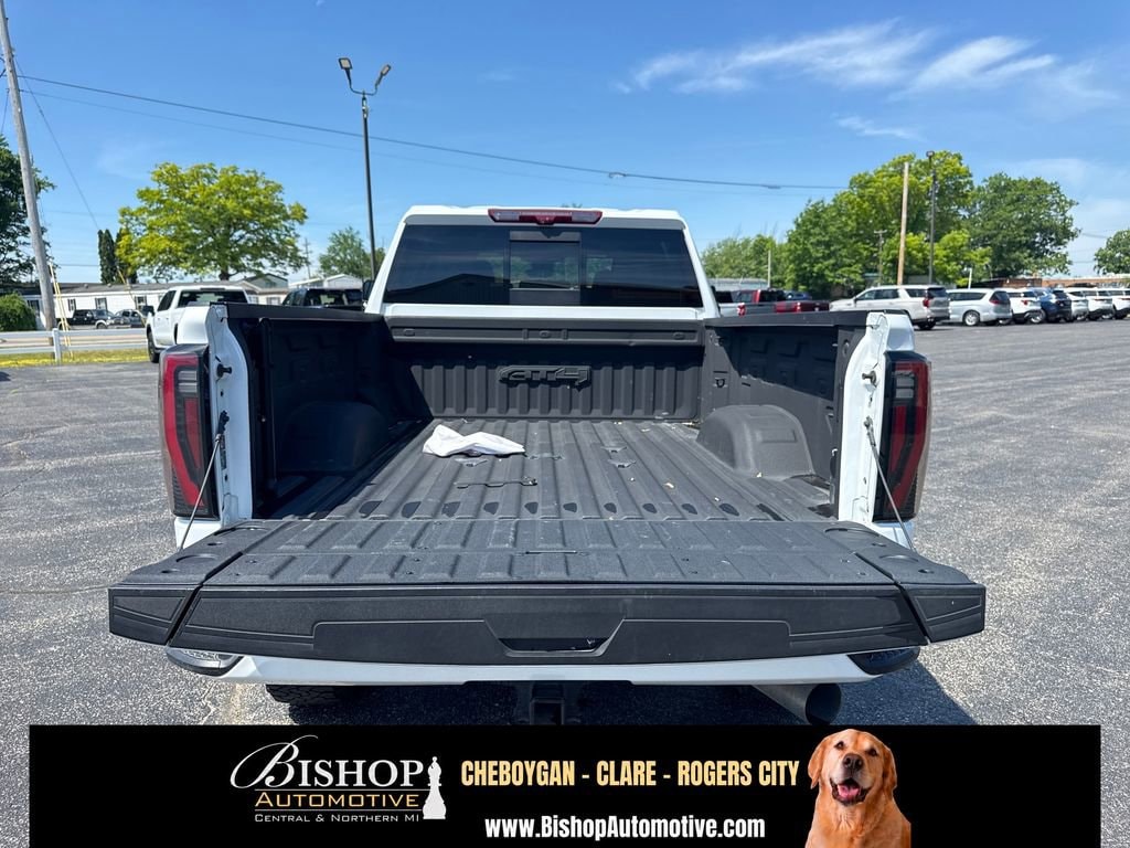 2024 GMC Sierra 2500 HD AT4 image 23