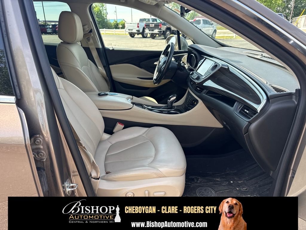 2019 Buick Envision Essence image 19