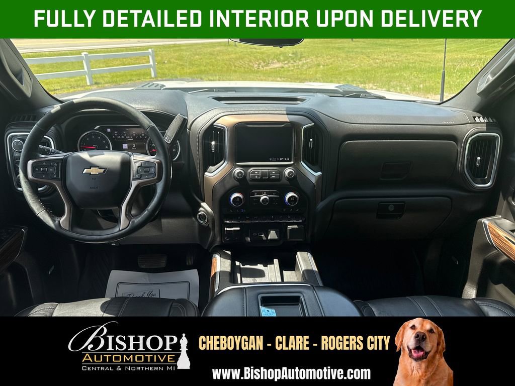 2022 Chevrolet Silverado 2500 HD High Country image 3