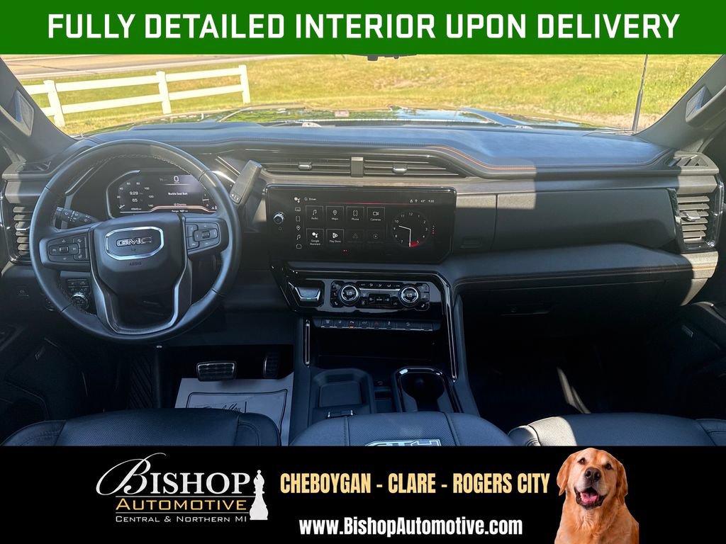 2024 GMC Sierra 2500 HD AT4 image 3