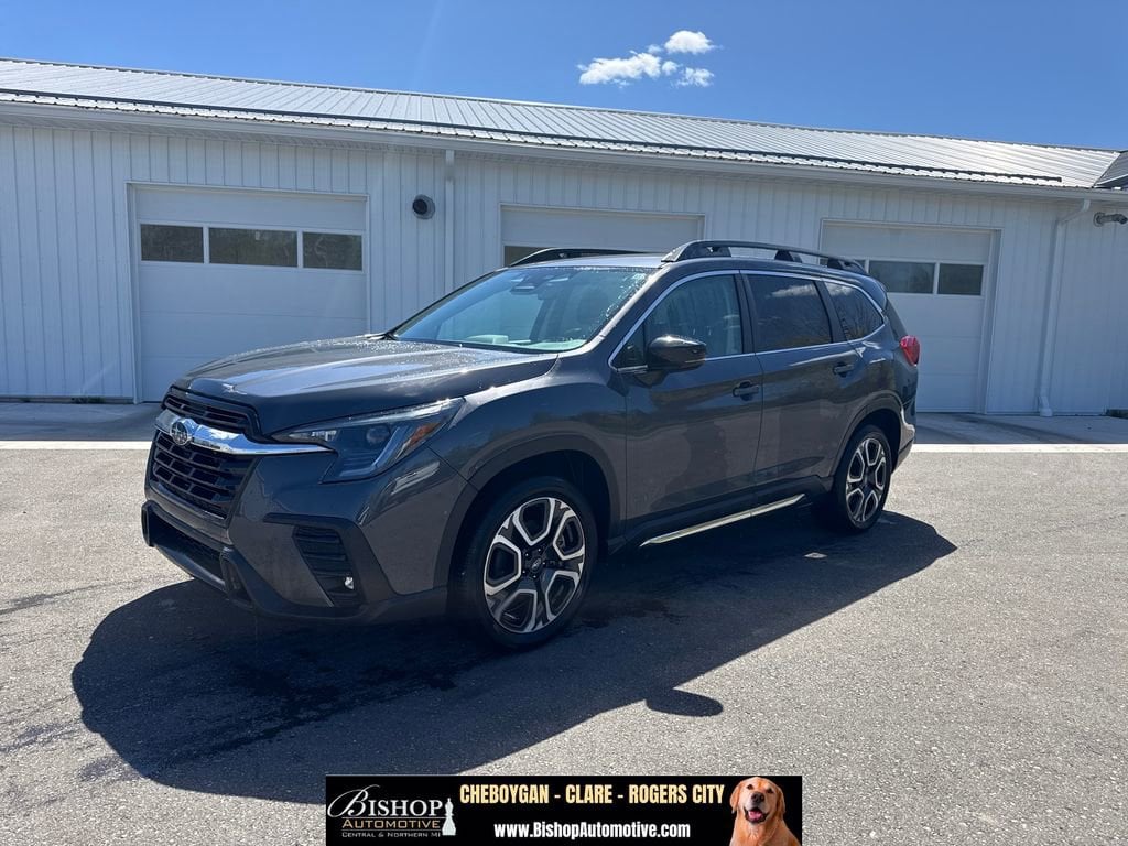 2024 Subaru Ascent Limited 8 Passenger's photo