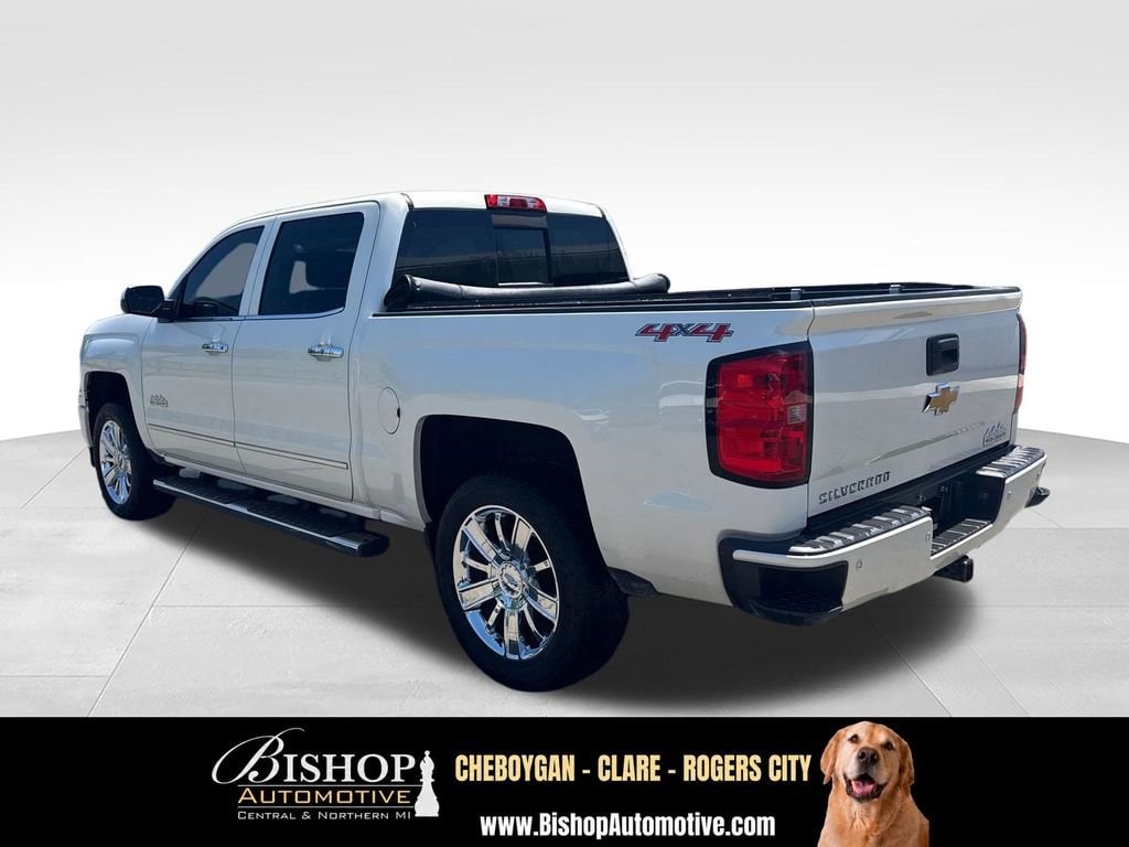 2015 Chevrolet Silverado 1500 High Country image 9