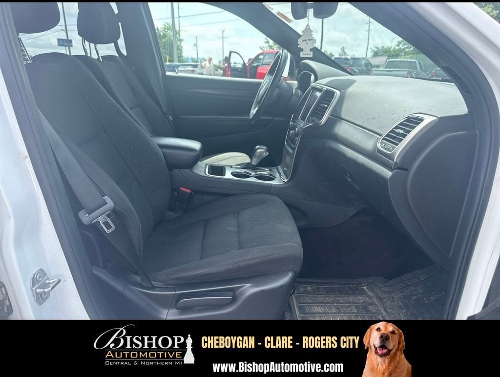 2018 Jeep Grand Cherokee Laredo E image 19