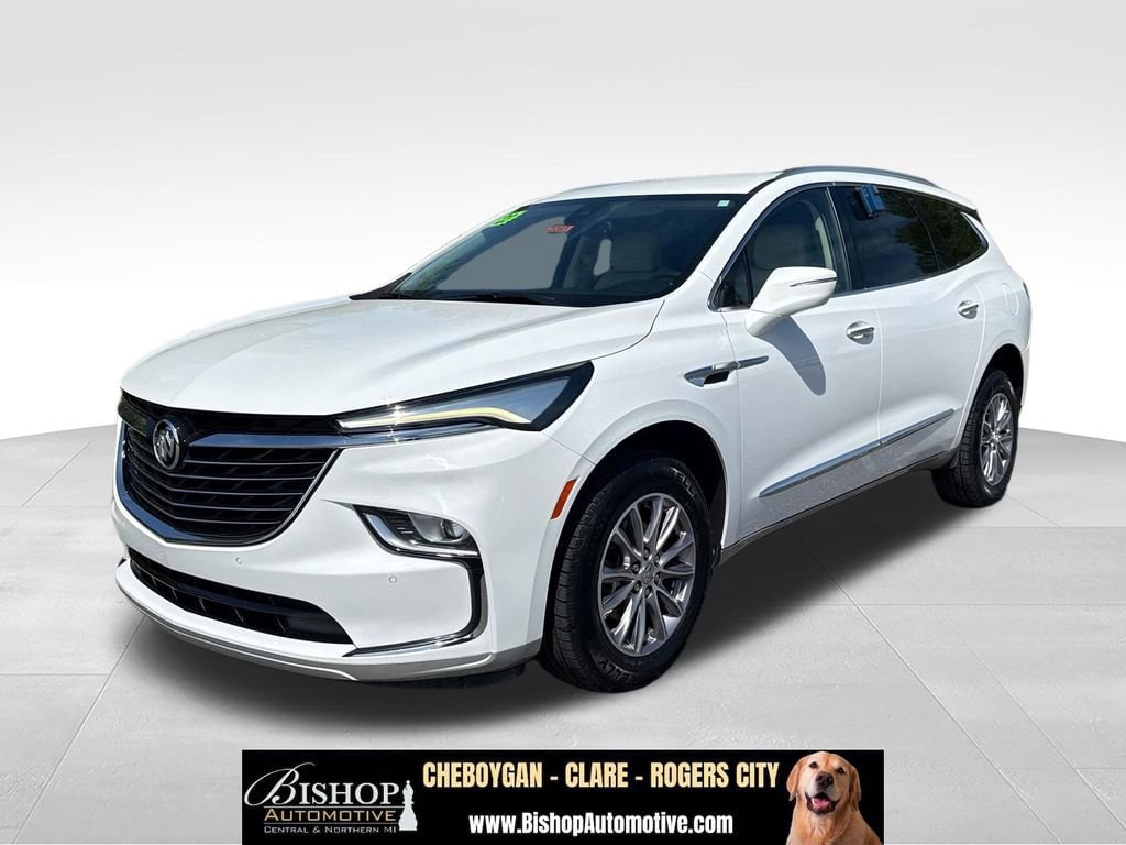 2023 Buick Enclave Essence AWD's photo