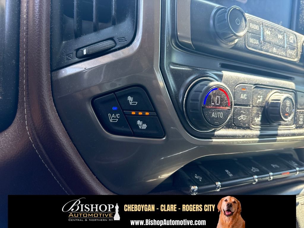 2015 Chevrolet Silverado 1500 High Country image 23
