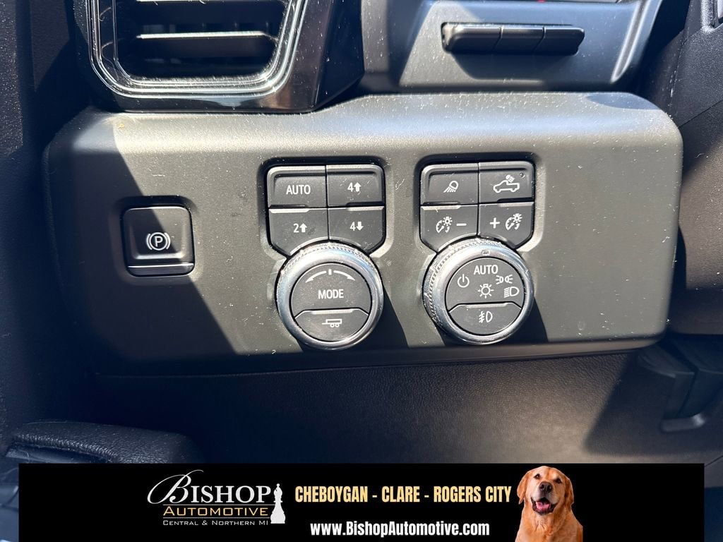 2024 GMC Sierra 2500 HD AT4 image 26