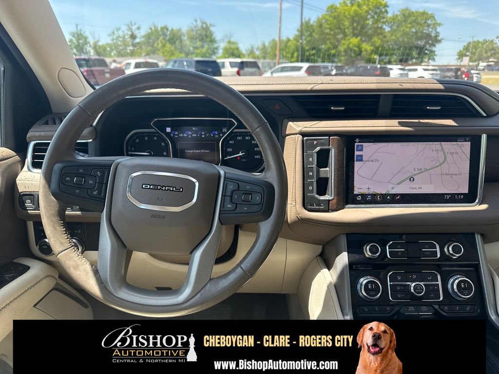 2021 GMC Yukon XL Denali image 16