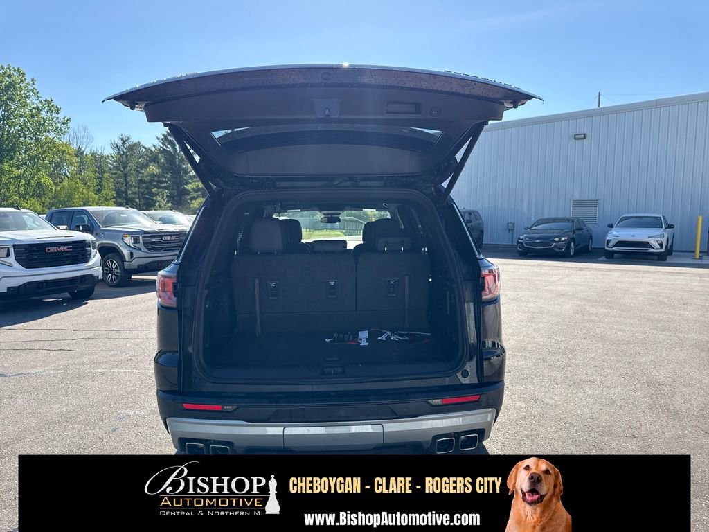 2024 GMC Acadia Elevation image 18