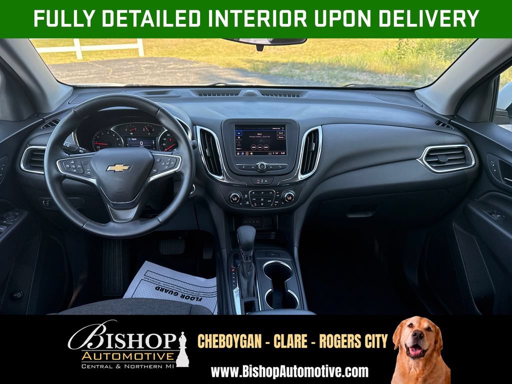 2024 Chevrolet Equinox LT image 3